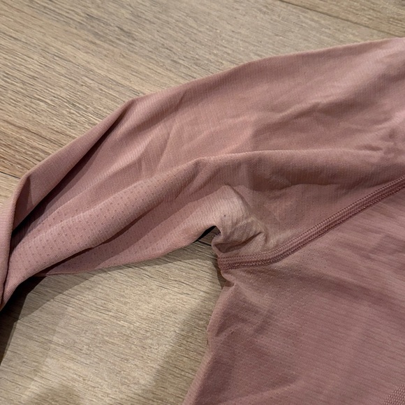 Lululemon Swiftly Tech - Picture 2 of 3